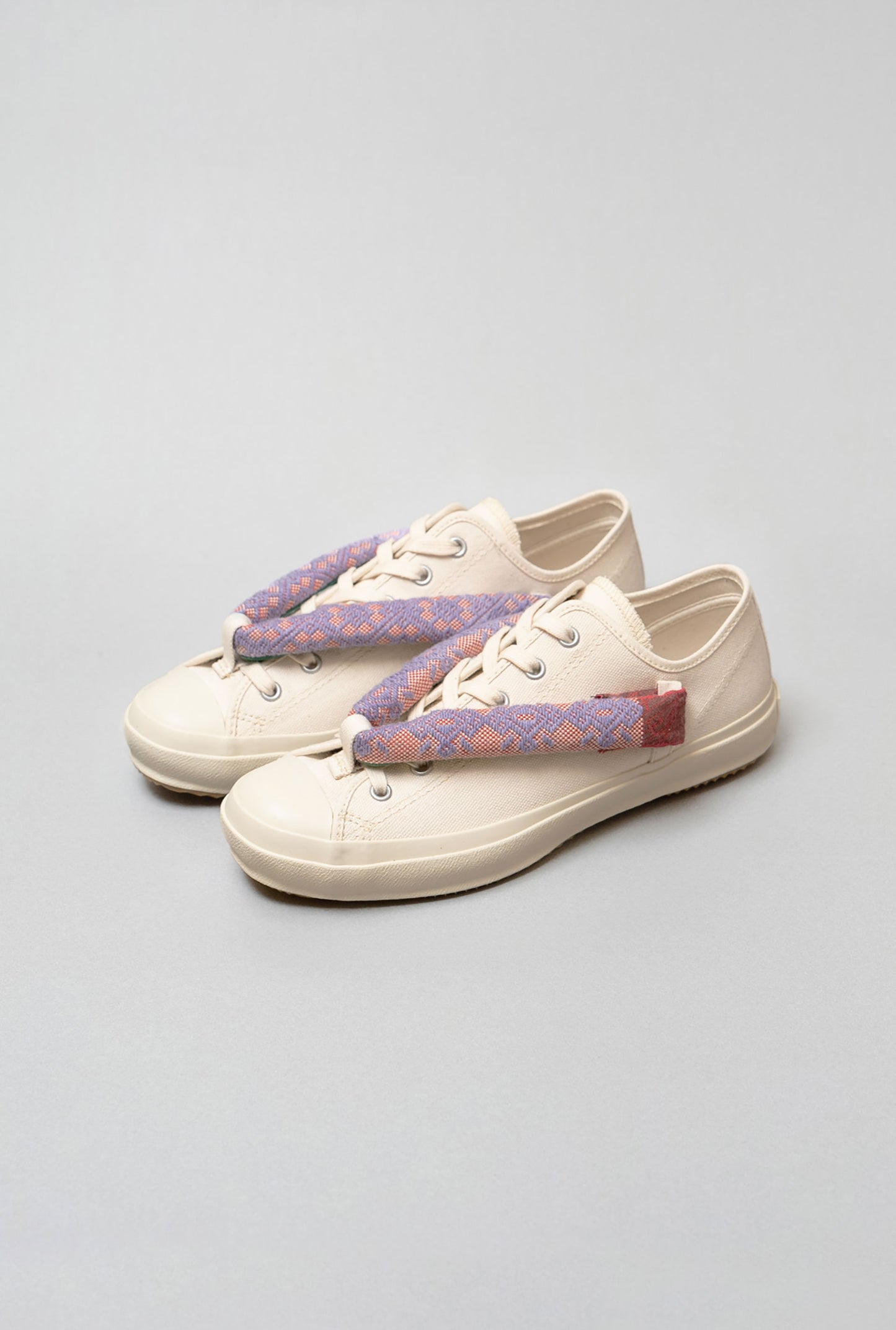 HANAO SHOES_KOGINSASHI (Kogin embroidery)_13