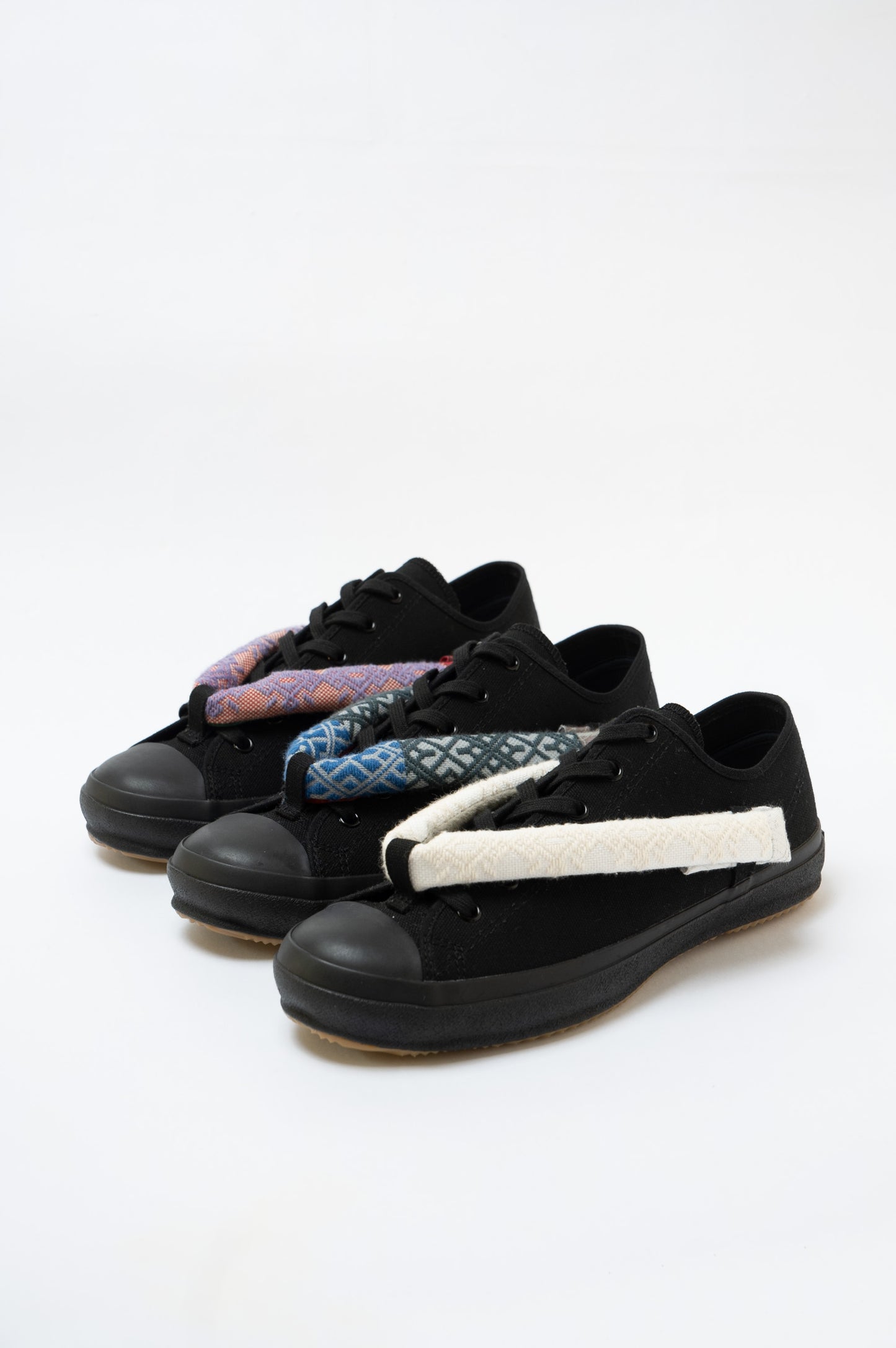 HANAO SHOES_KOGINSASHI (Kogin embroidery)_10