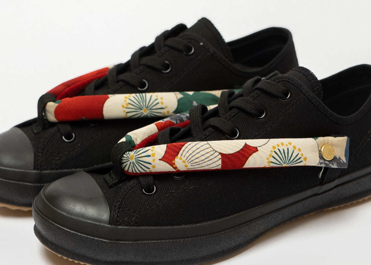 HANAO SHOES_KYOYUZEN (dyeing)_UME TSUBAKI (plum, camellia)