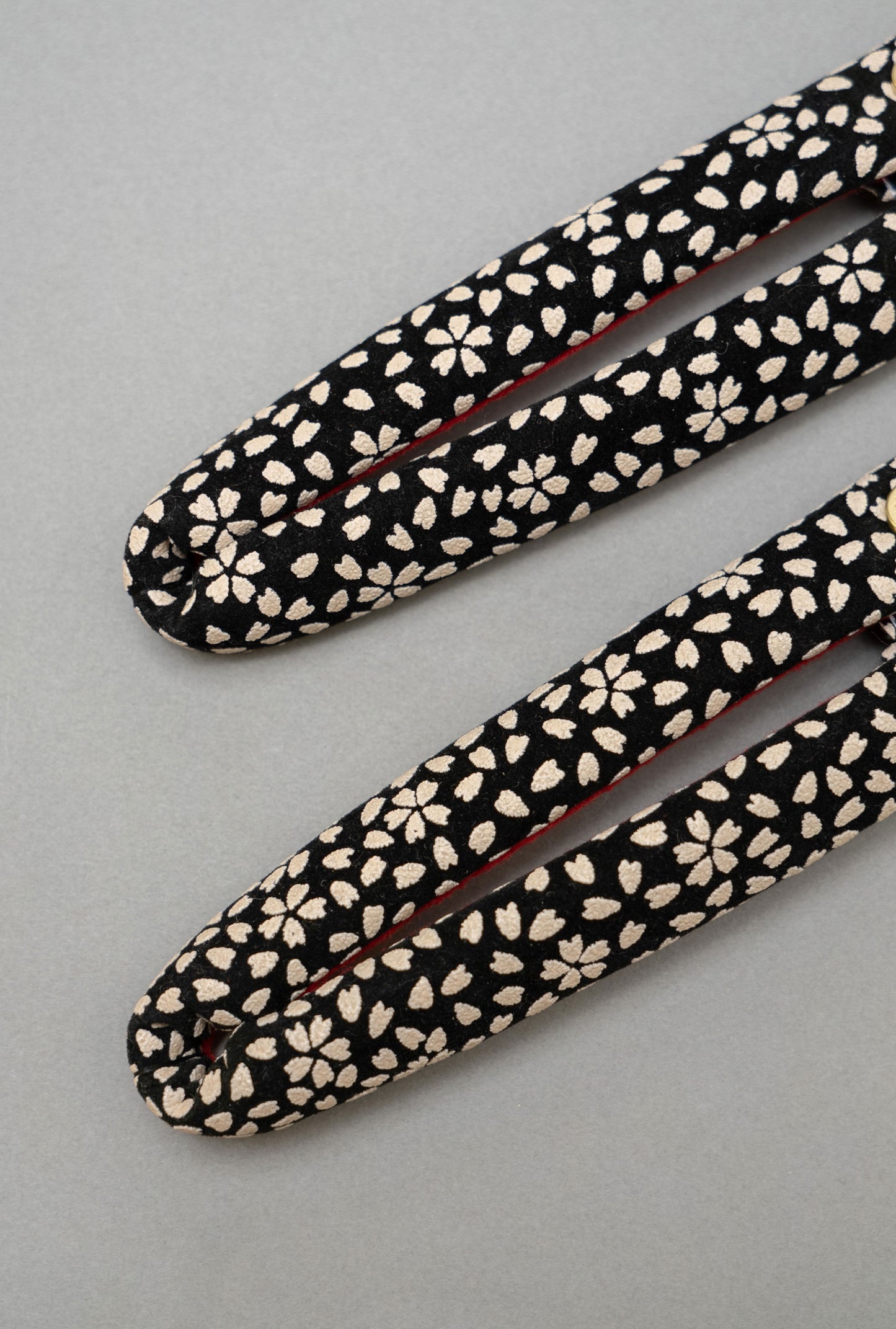 HANAO SHOES_Standard_SAKURA (cherry blossoms / red)