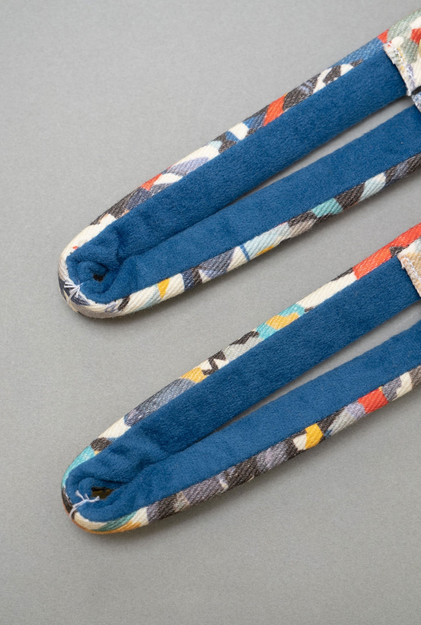 HANAO_KYOYUZEN (dyeing)_GUNSHU-MONYO (crowd pattern)