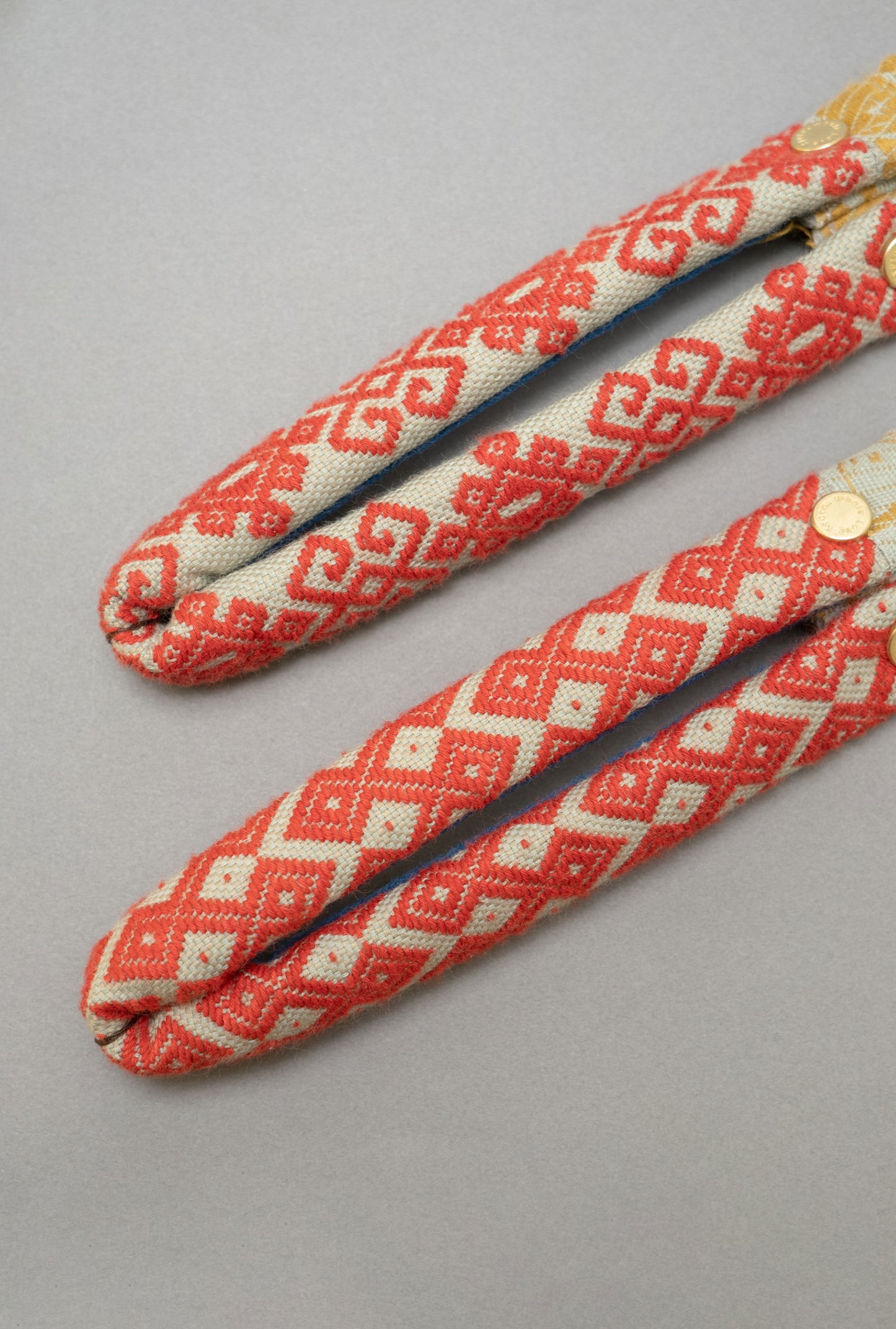 HANAO SHOES_KOGINSASHI (Kogin embroidery)_6