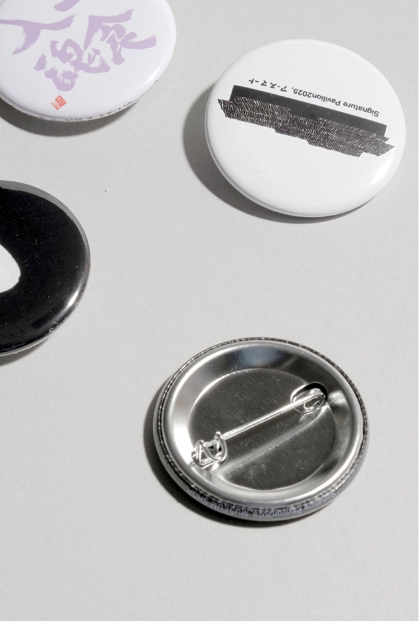 【EXPO EARTH MART GOODS】缶バッジ