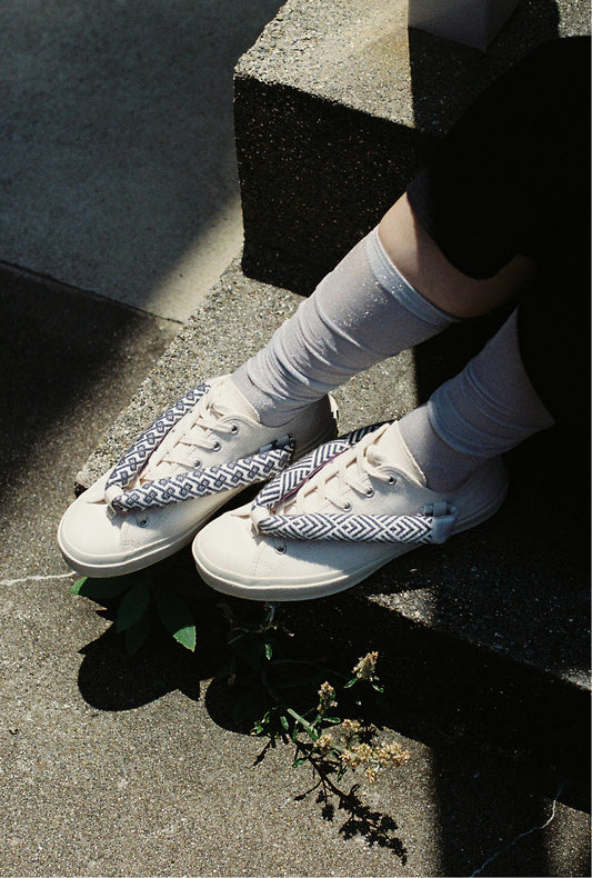 HANAO SHOES_KOGINSASHI (Kogin embroidery)_17