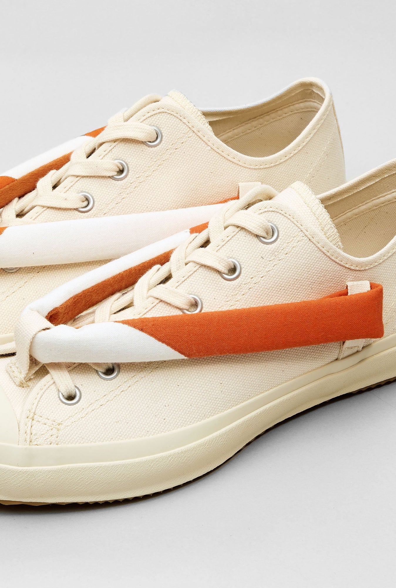 HANAO SHOES_MINO TSUTSUHIKI HONZOME (Mino Tsutsuhiki Hand-Dyeing)