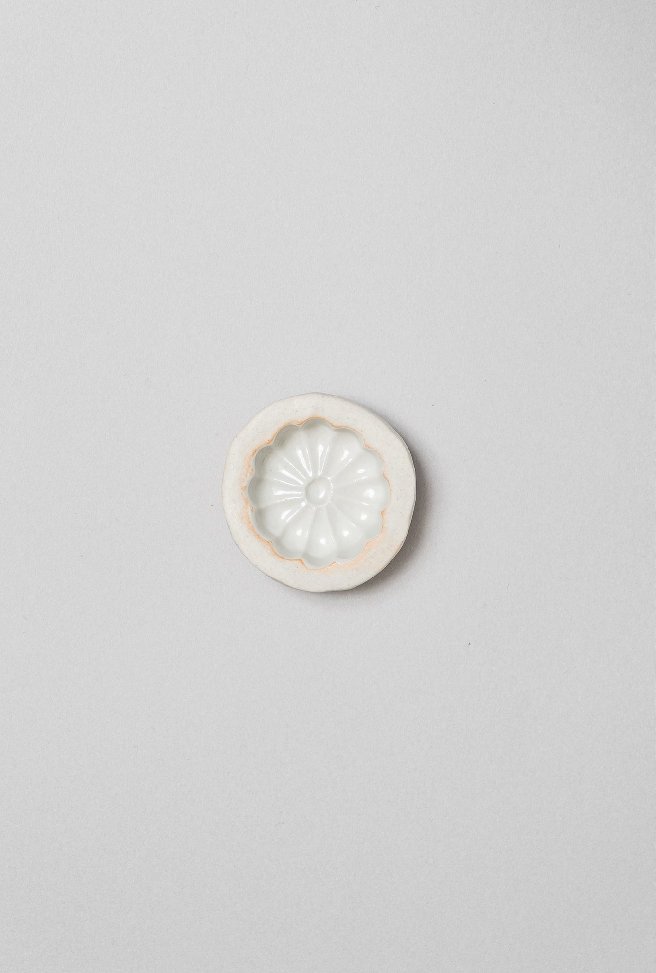 陶器の菓子型 3つセット(もみじ・菊・雪輪)