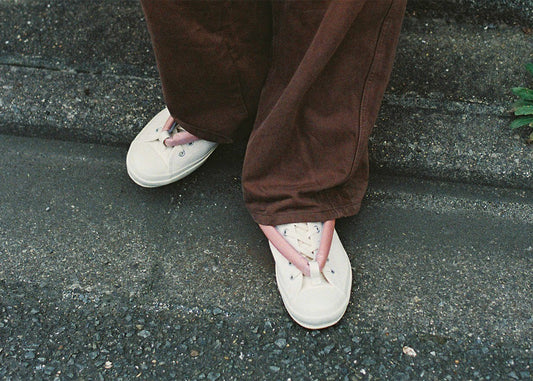 【新商品】山梨「甲斐絹」と岐阜「美濃筒引き本染め」のHANAO SHOESが登場