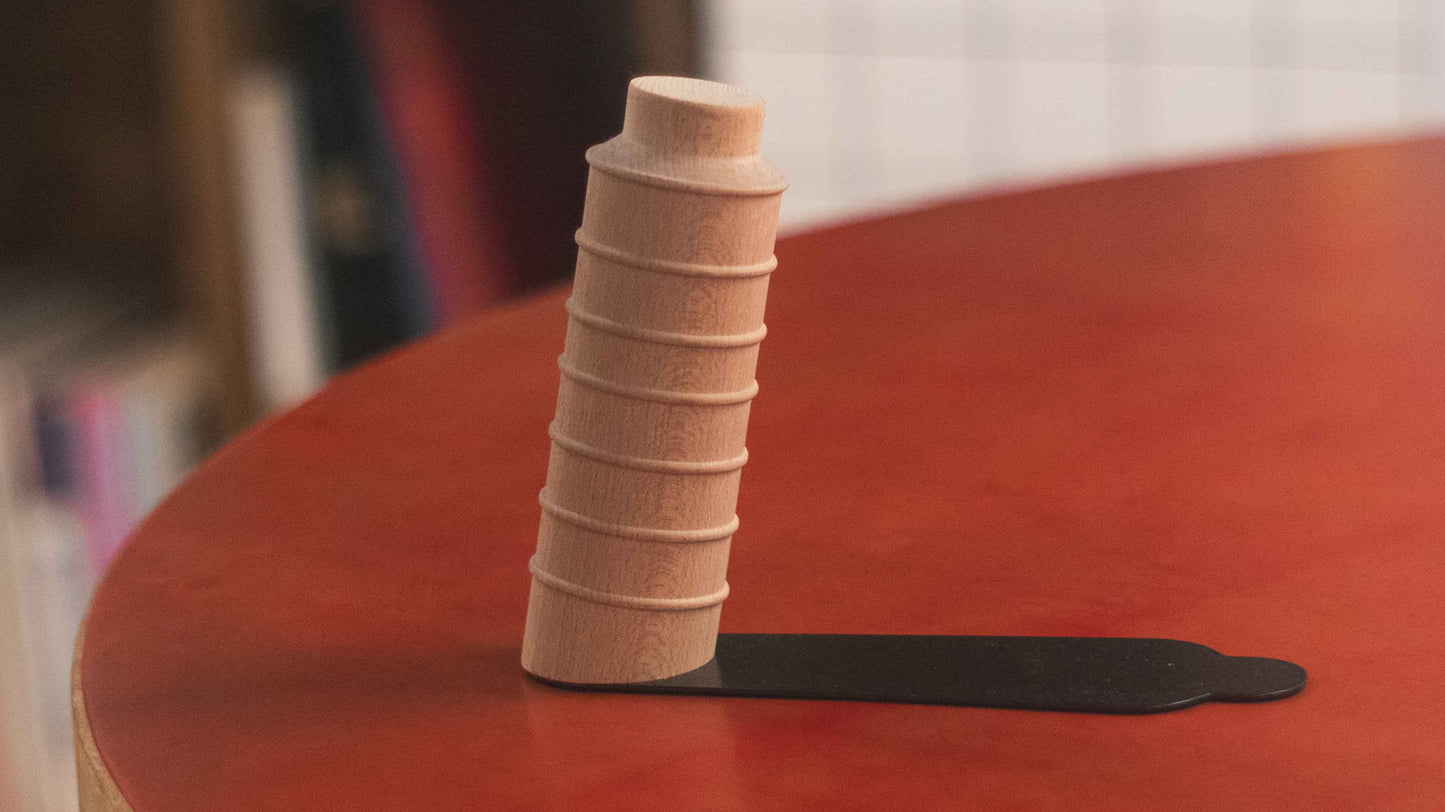 ミラノのお土産「Tower of Pisaブックエンド」