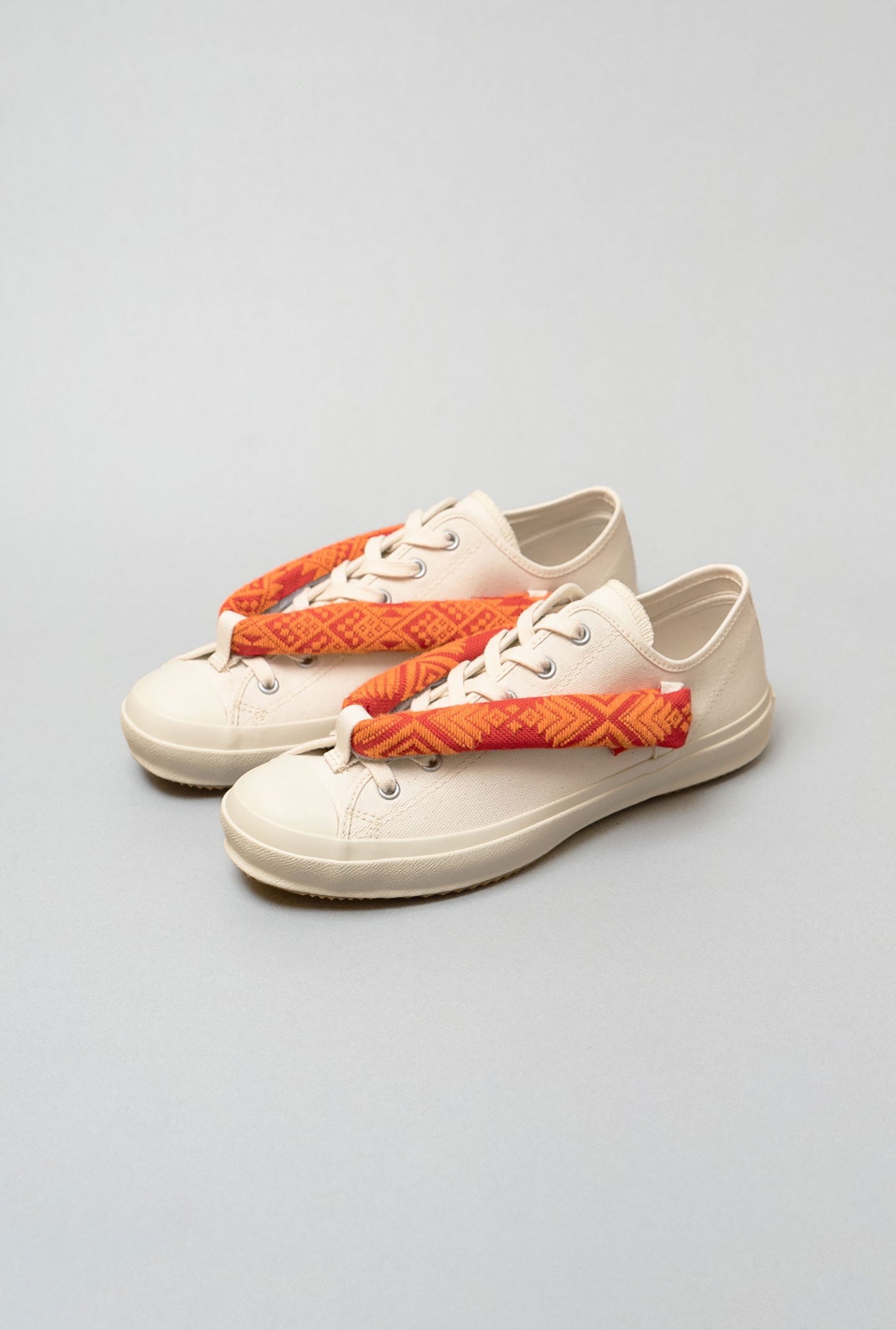 HANAO SHOES_KOGINSASHI (Kogin embroidery)_7