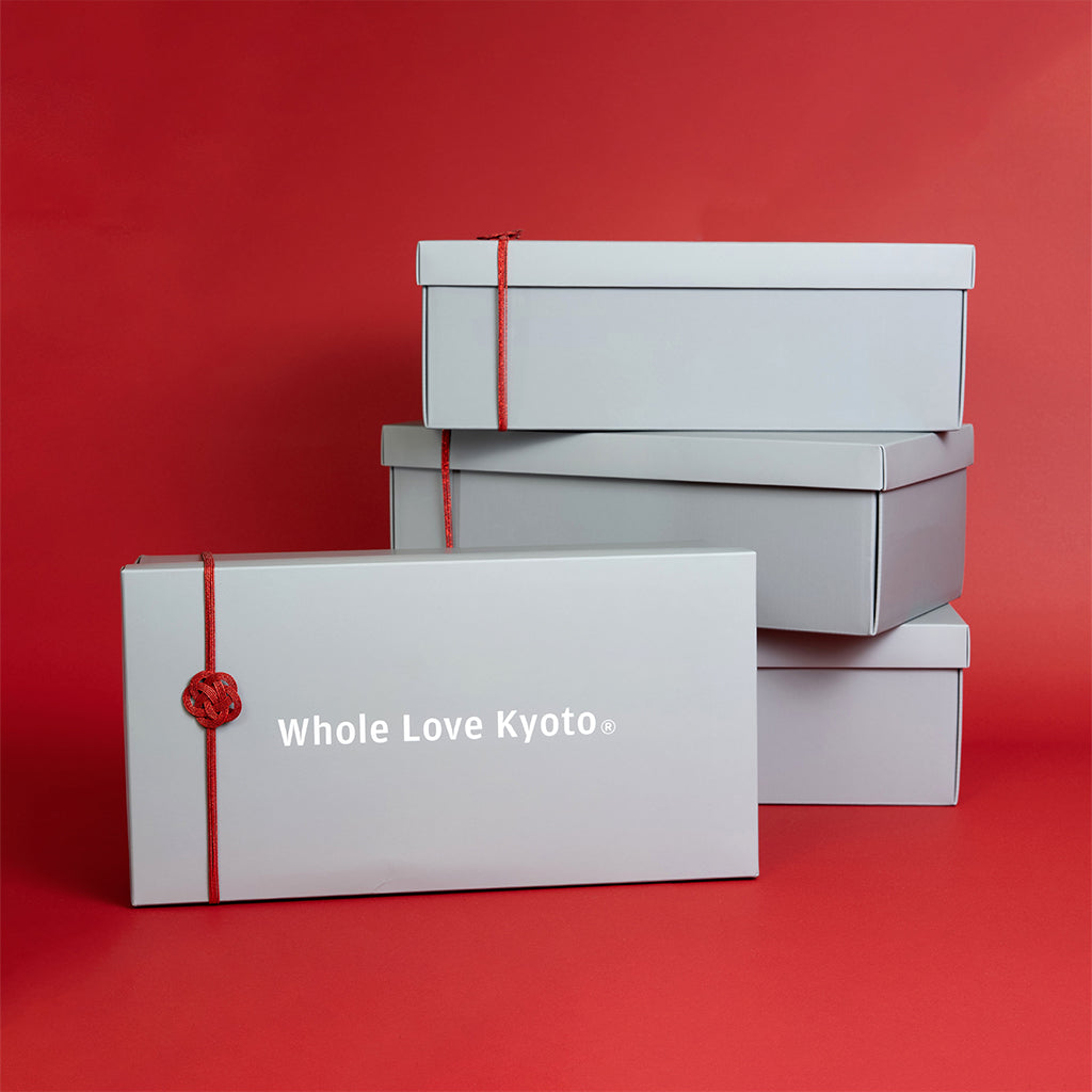 Holiday Gift Wrap 2025