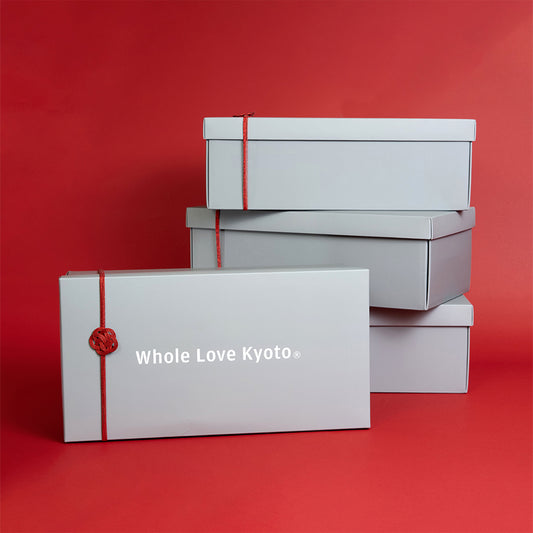 Holiday Gift Wrap 2025