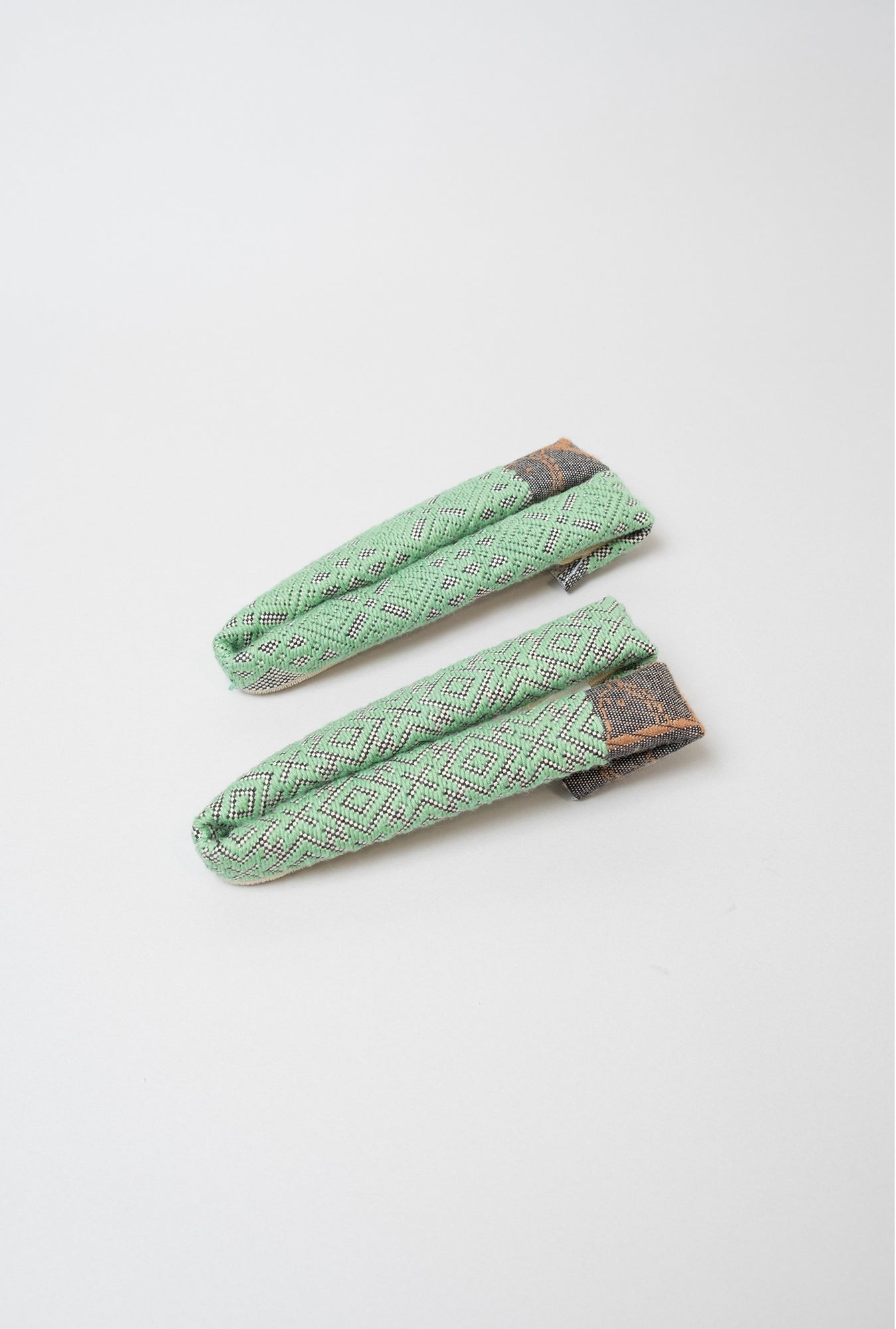 HANAO SHOES_KOGINSASHI (Kogin embroidery)_17