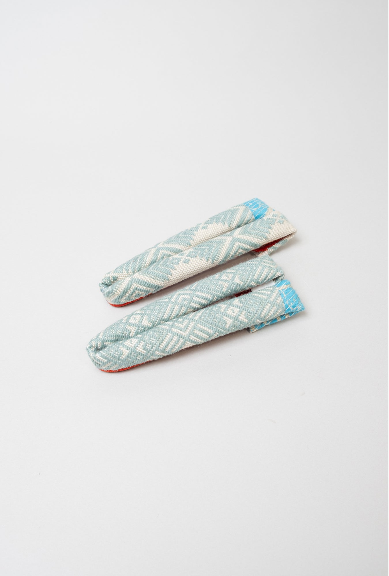HANAO SHOES_KOGINSASHI (Kogin embroidery)_17