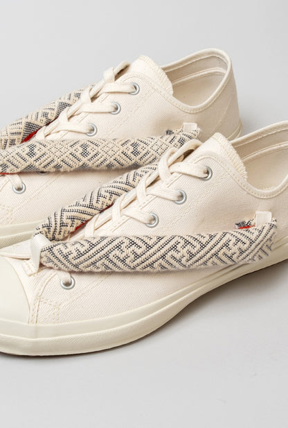 HANAO SHOES_KOGINSASHI (Kogin embroidery)_17