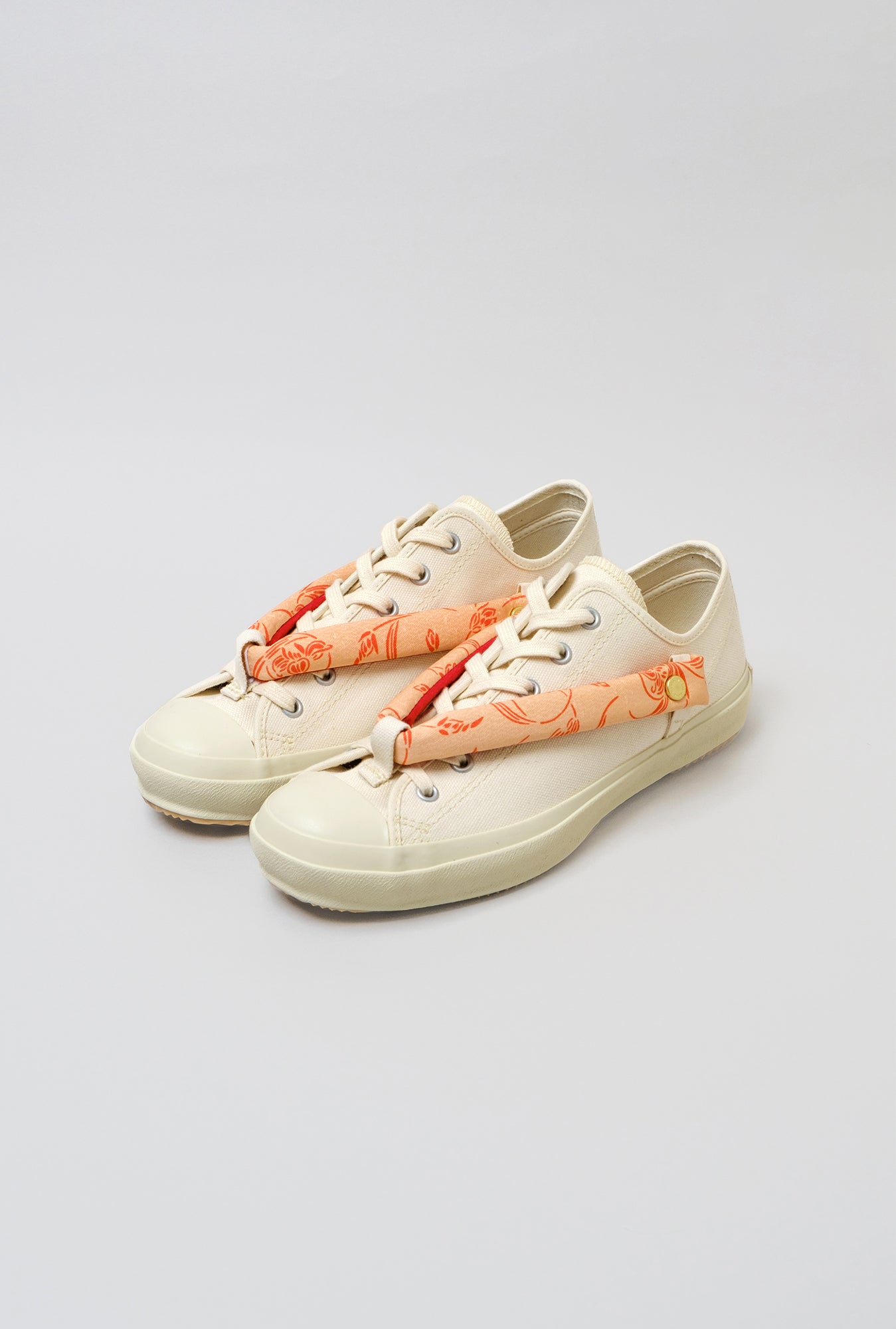 HANAO SHOES_KYOYUZEN (dyeing)_SUZUME and INAHO (sparrow and ear of rice plant)
