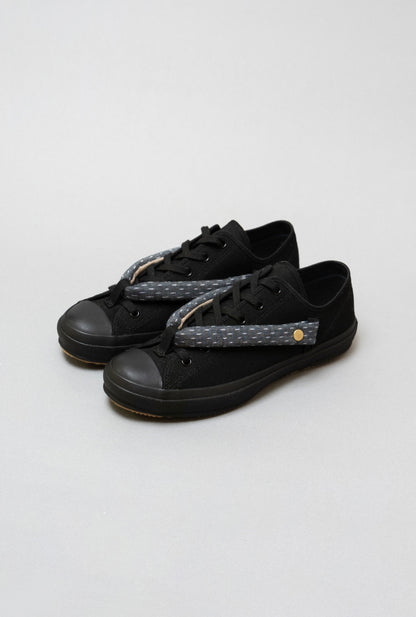 HANAO SHOES＿KURUMEGASURI（紺鼠）_Black_引き