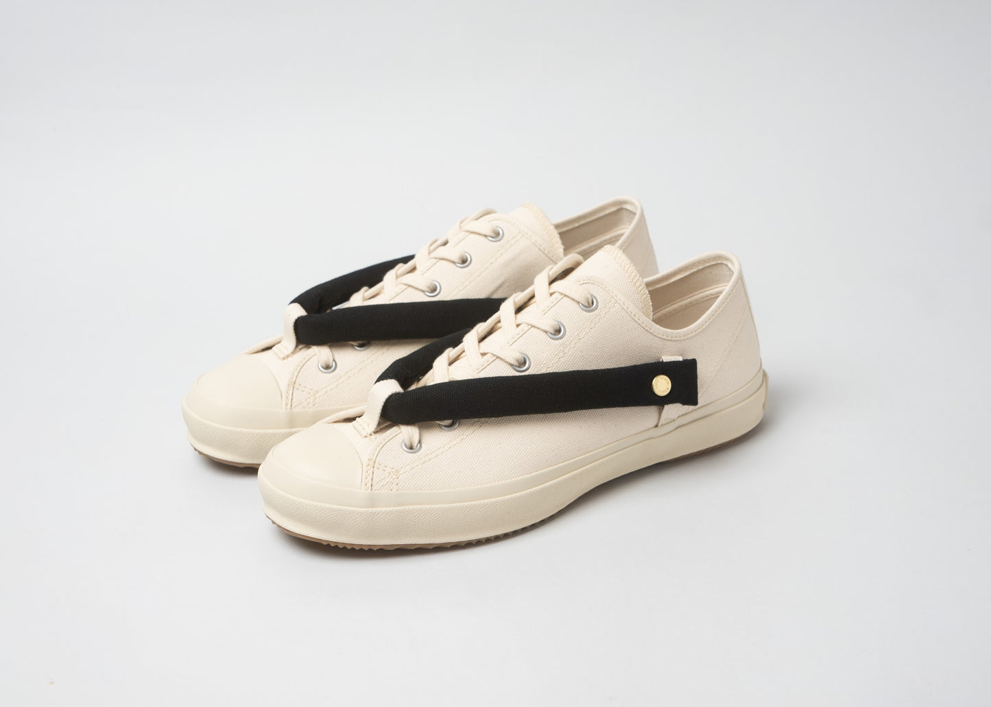 HANAO SHOES＿Neutral（Black）_White_引き