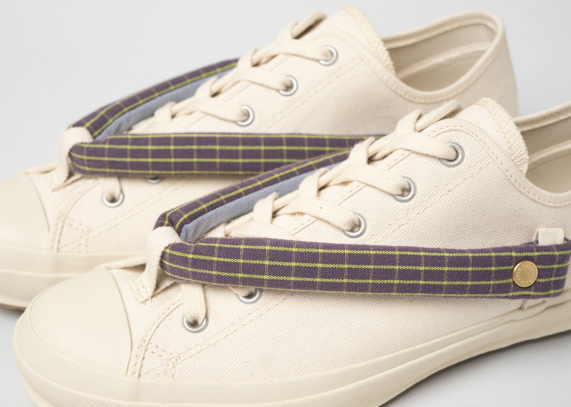 HANAO SHOES＿ISEMOMEN（壺菫）_White_アップ