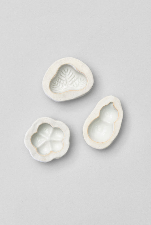 陶器の菓子型 ３つセット（梅・松・瓢箪）
