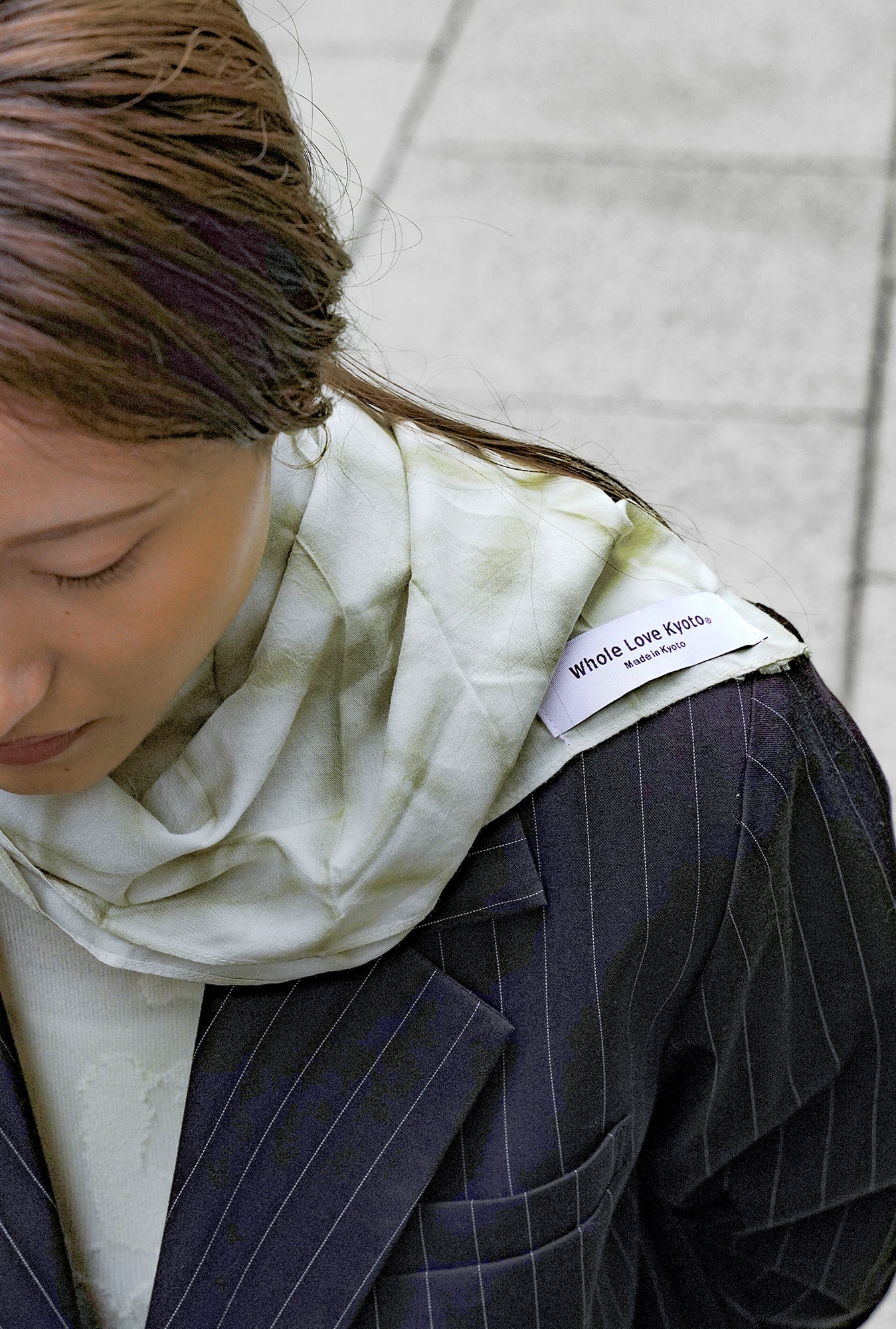 TOCHU SEKKA-SHIBORI (tie‐dyed)_Stole (sage green)